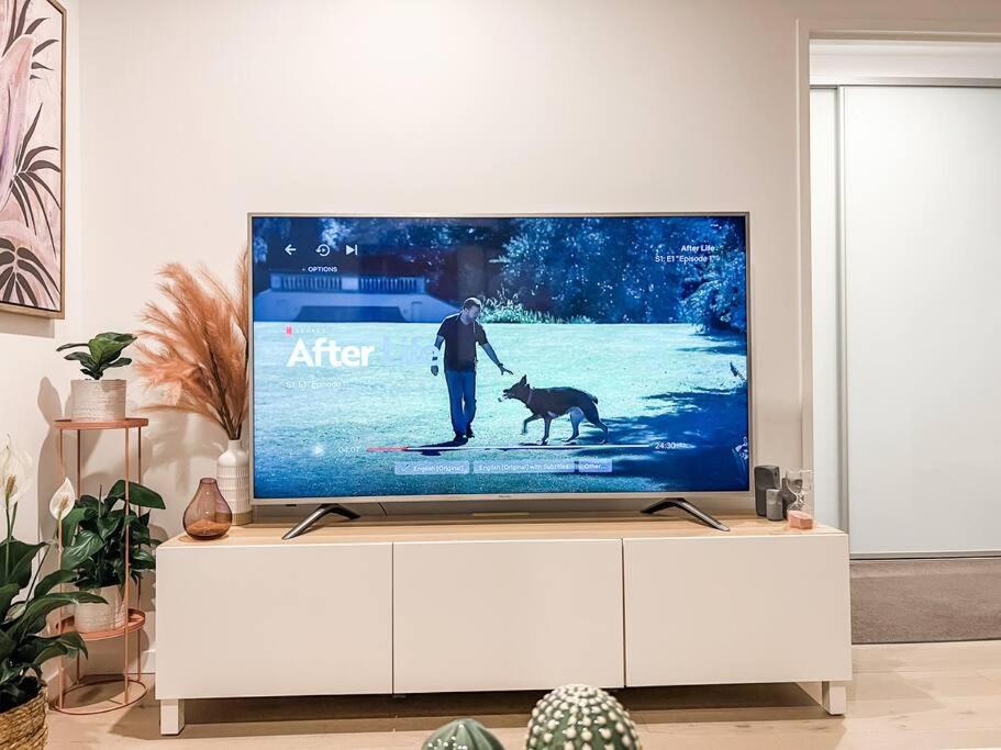 Photo of Livingroom in Canberra City Centre