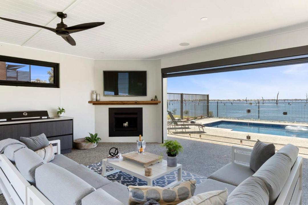 Photo of Livingroom in Yarrawonga