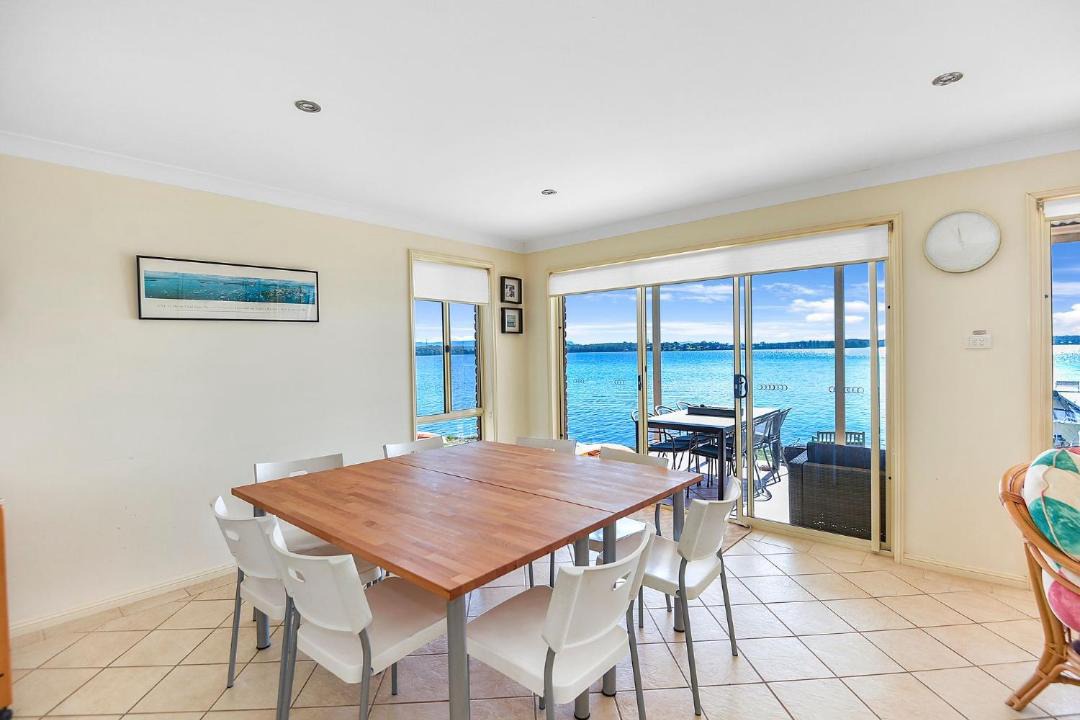 Photo of Livingroom in Mannering Park