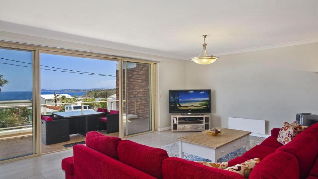 Photo of Livingroom in Forresters Beach