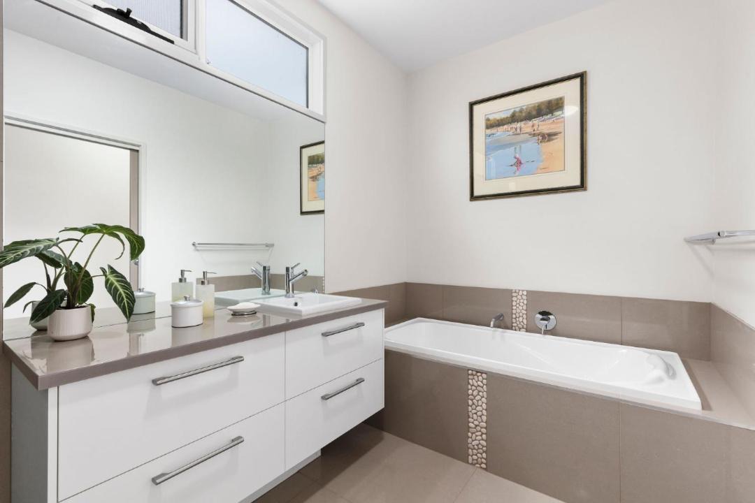 Photo of Bathroom in St Leonards