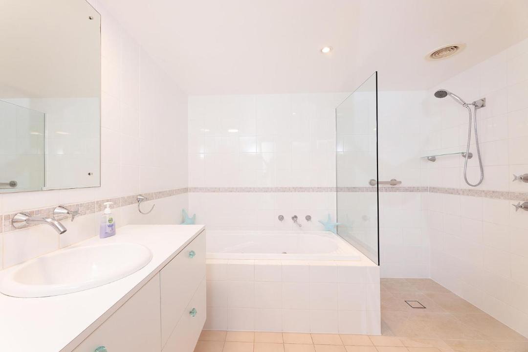 Photo of Bathroom in Tuncurry