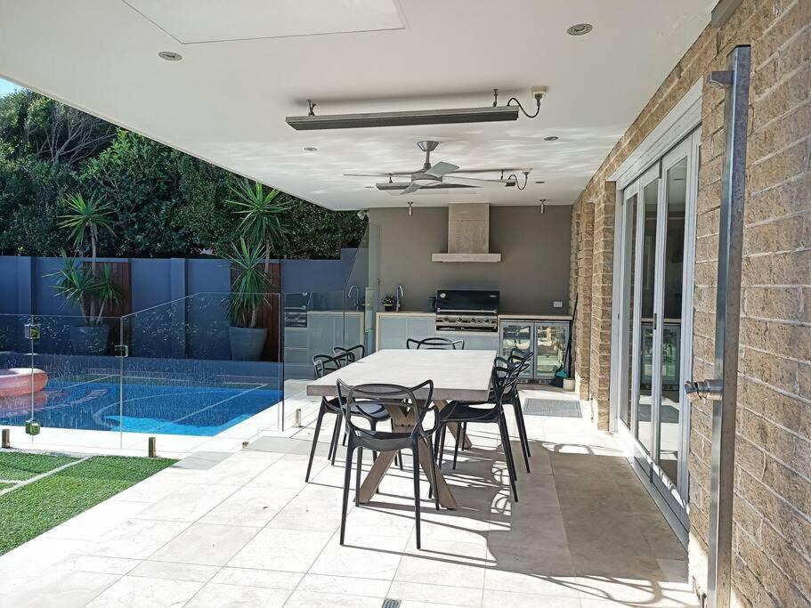 Photo of Patio Balcony in Clovelly