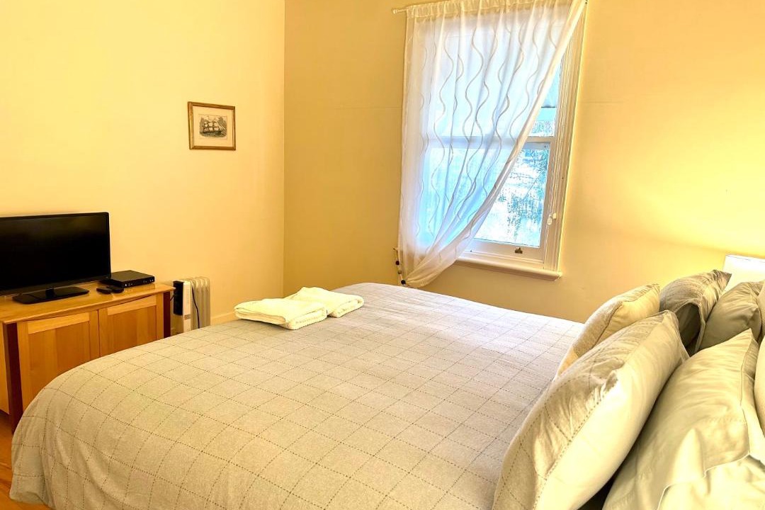 Photo of Bedroom in Clare