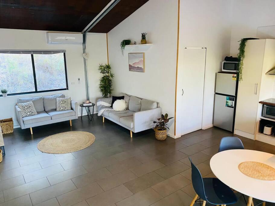 Photo of Livingroom in Austinville