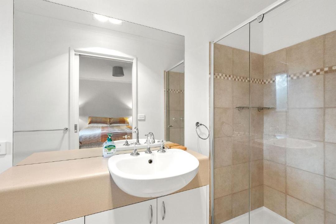 Photo of Bathroom in Lorne