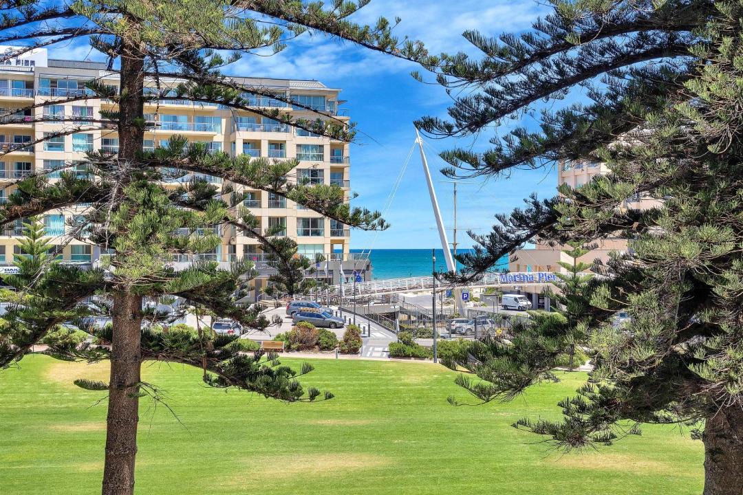 Photo of Others in Glenelg