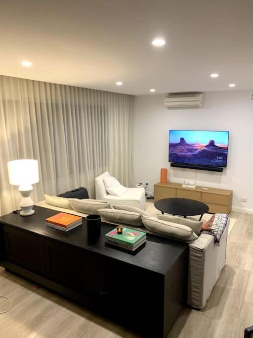 Photo of Livingroom in Dee Why