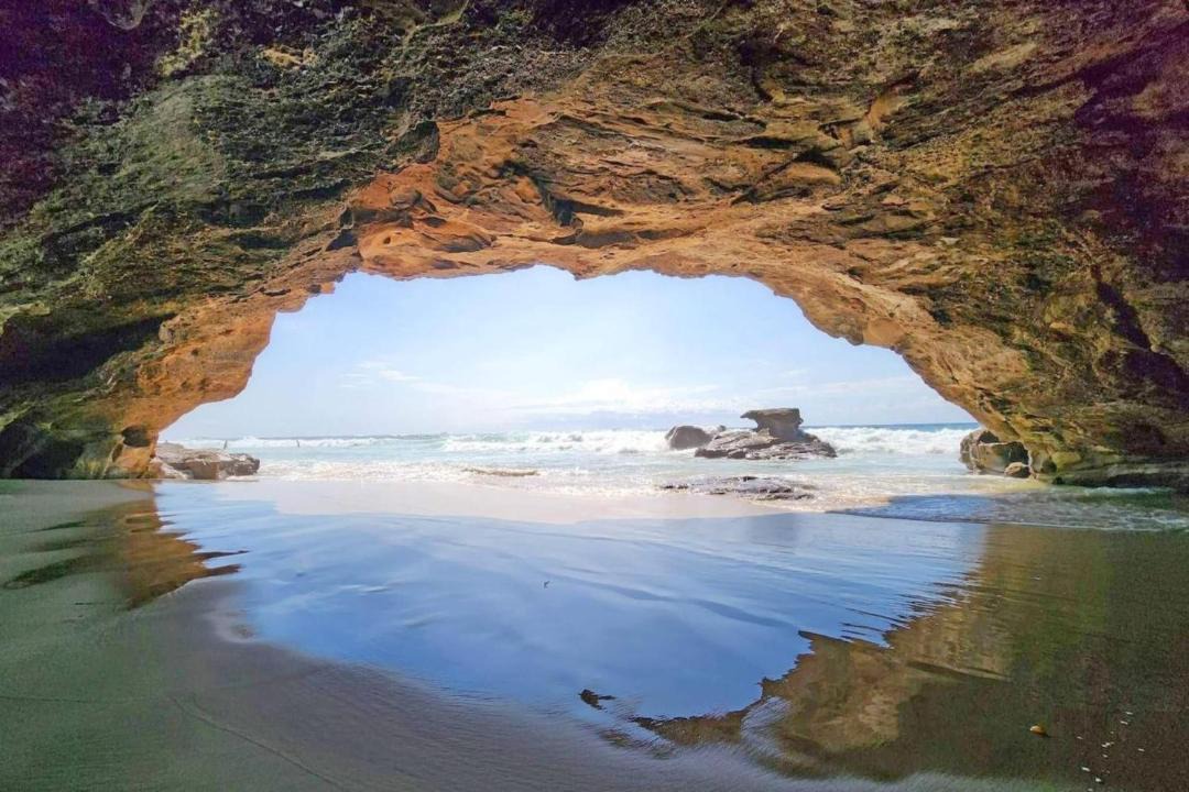 Photo of Others in Caves Beach