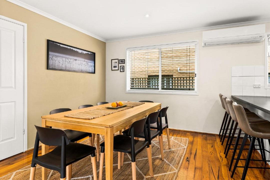 Photo of Livingroom in Surf Beach