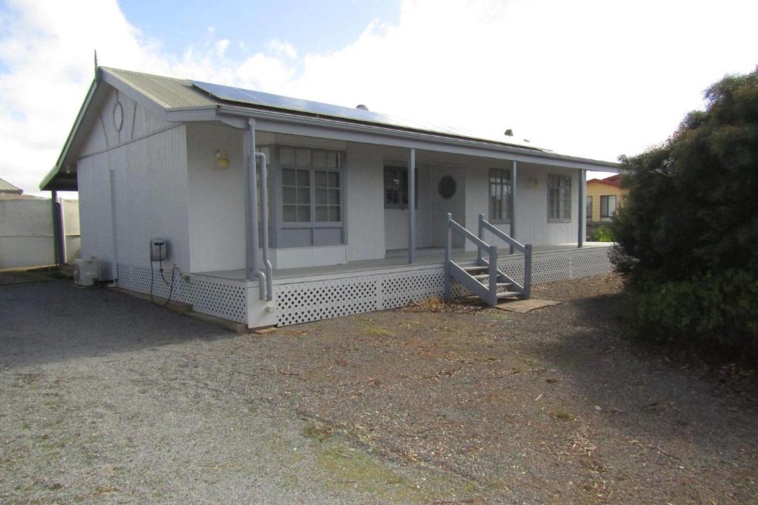 Photo of Buildings in Port Julia