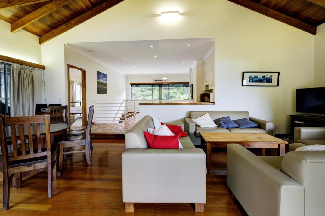 Photo of Livingroom in Seal Rocks