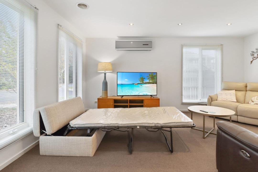 Photo of Livingroom in Newtown