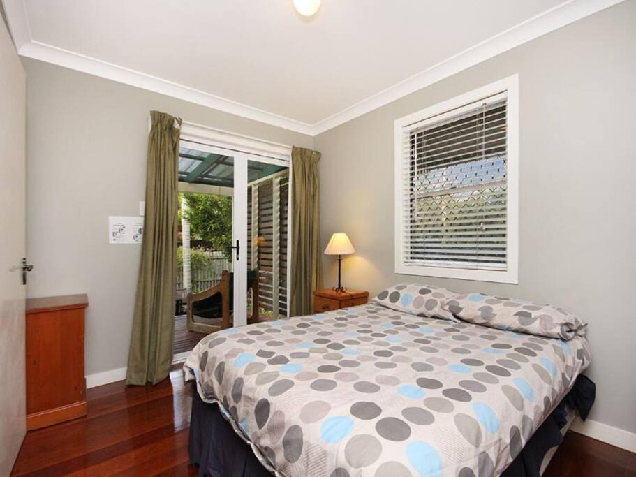 Photo of Bedroom in Amity Point