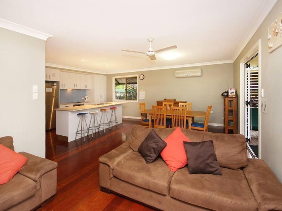 Photo of Livingroom in Amity Point