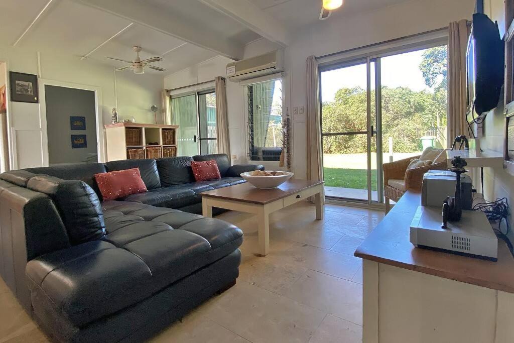 Photo of Livingroom in Amity Point