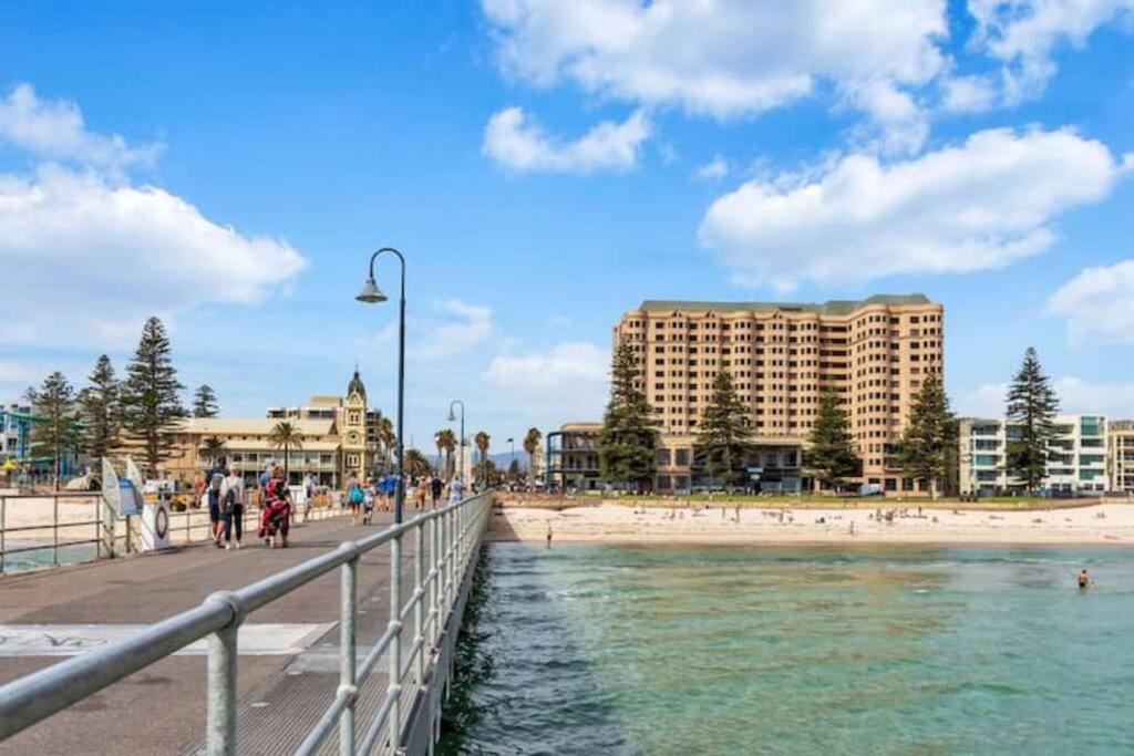 Photo of Outdoor in Glenelg