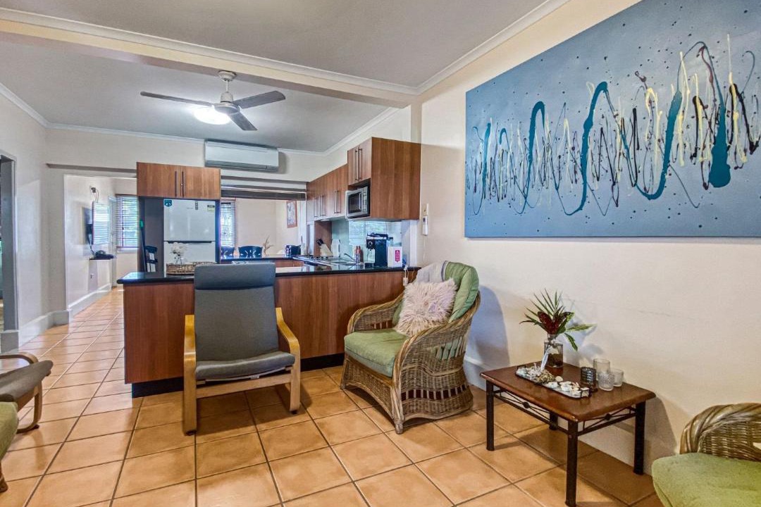 Photo of Livingroom in Picnic Bay