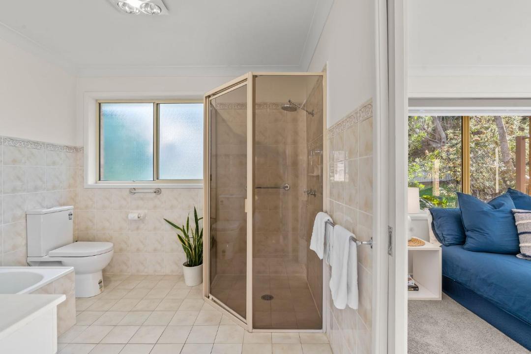 Photo of Bathroom in Mollymook Beach