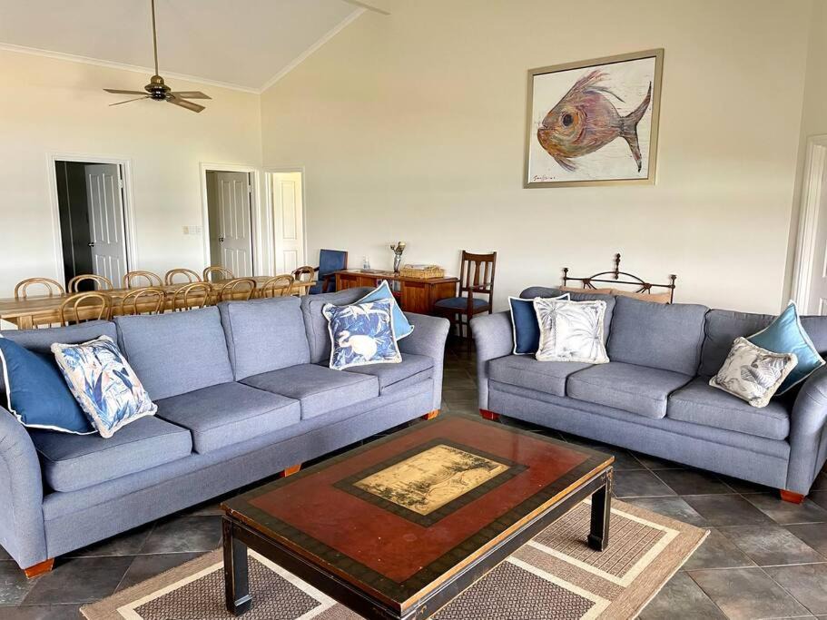 Photo of Livingroom in Emu Bay