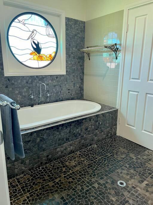 Photo of Bathroom in Emu Bay