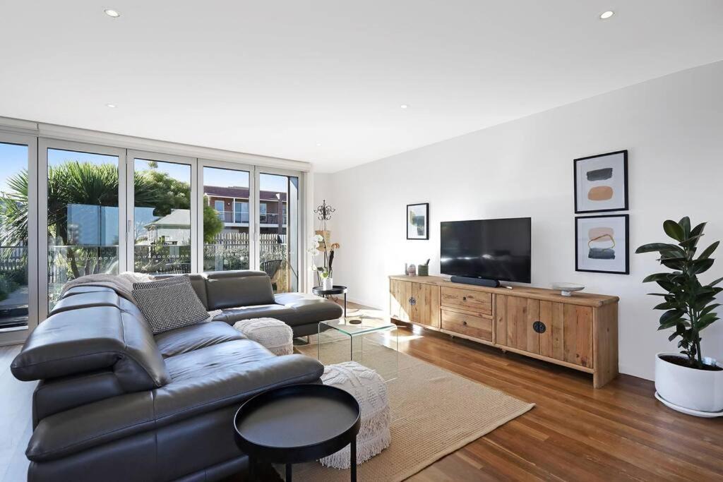 Photo of Livingroom in Warrnambool