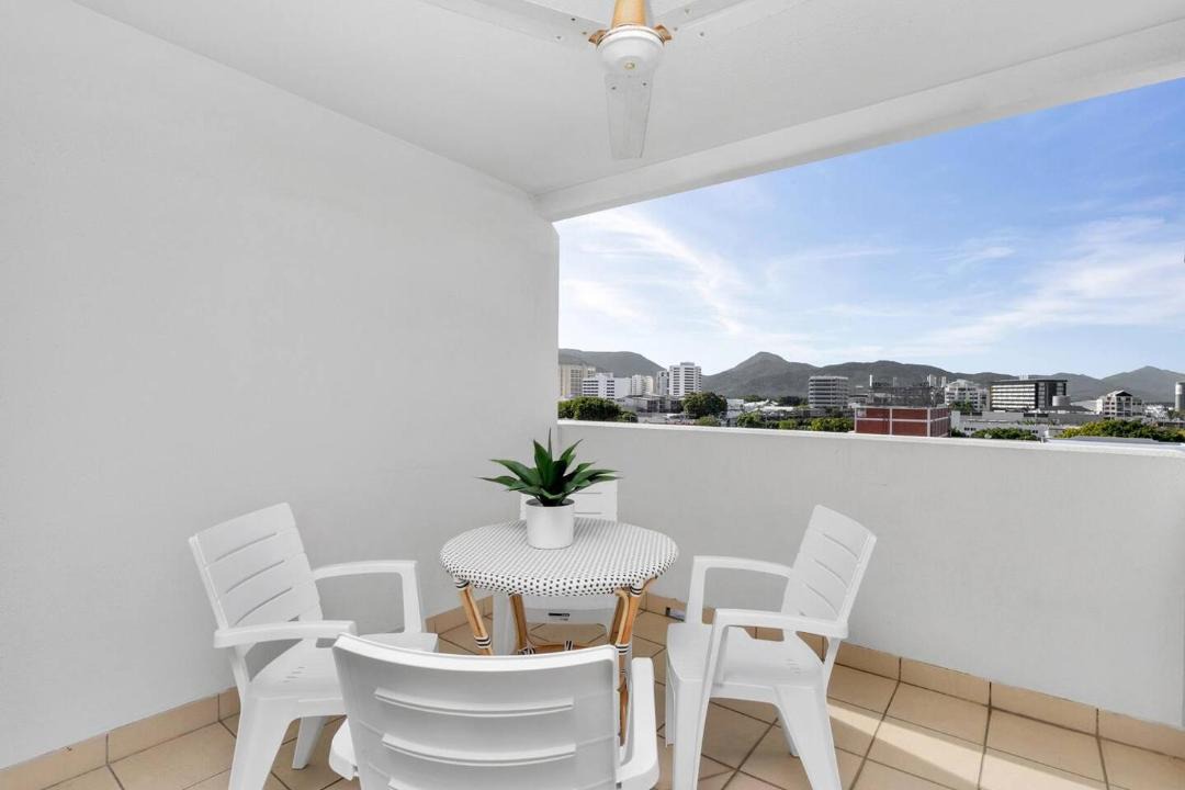 Photo of Patio Balcony in Cairns Central Business District