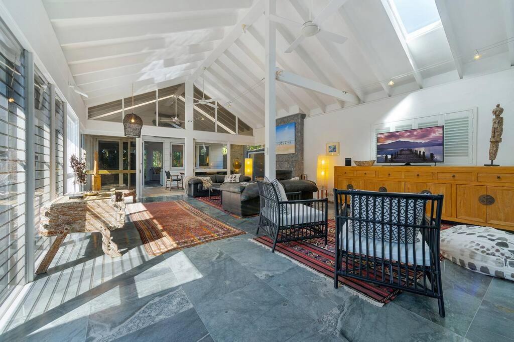 Photo of Livingroom in Suffolk Park