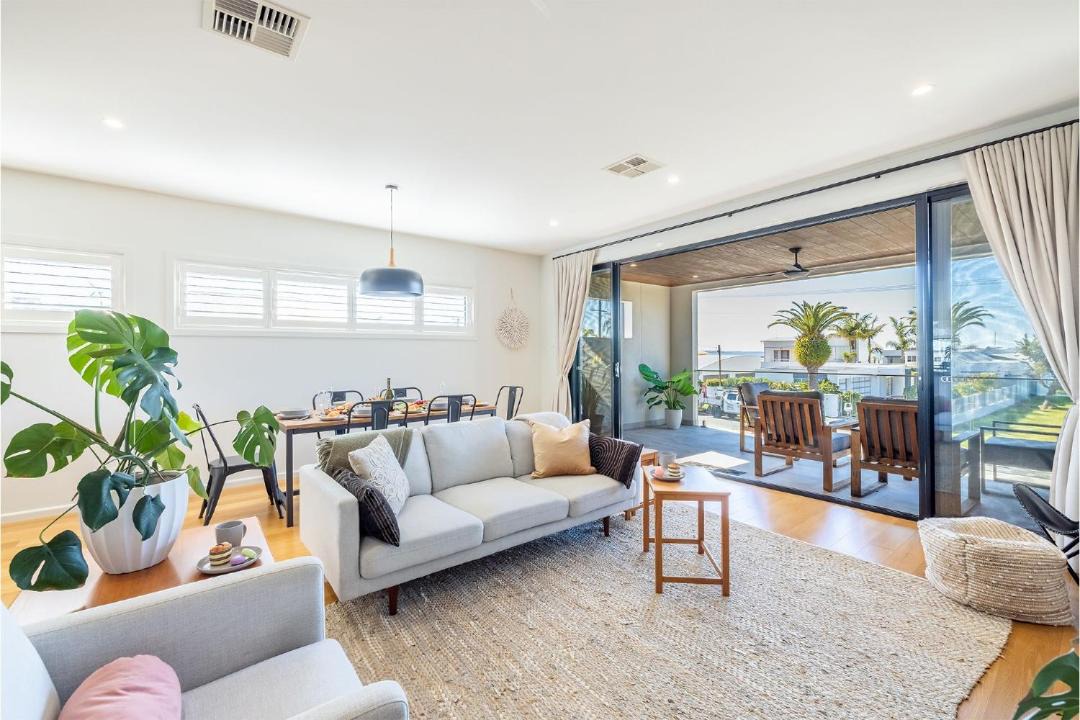 Photo of Livingroom in Salamander Bay