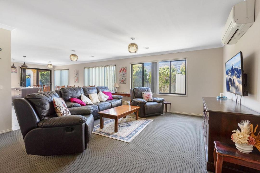 Photo of Livingroom in Paynesville