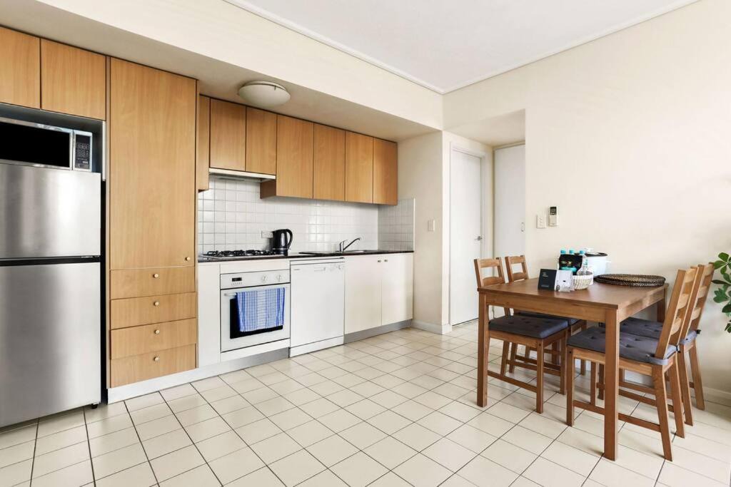 Photo of Kitchen in Wentworth Point