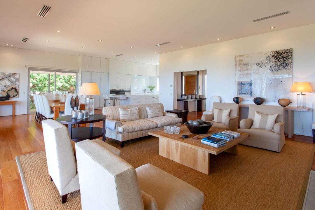 Photo of Livingroom in Eagle Bay