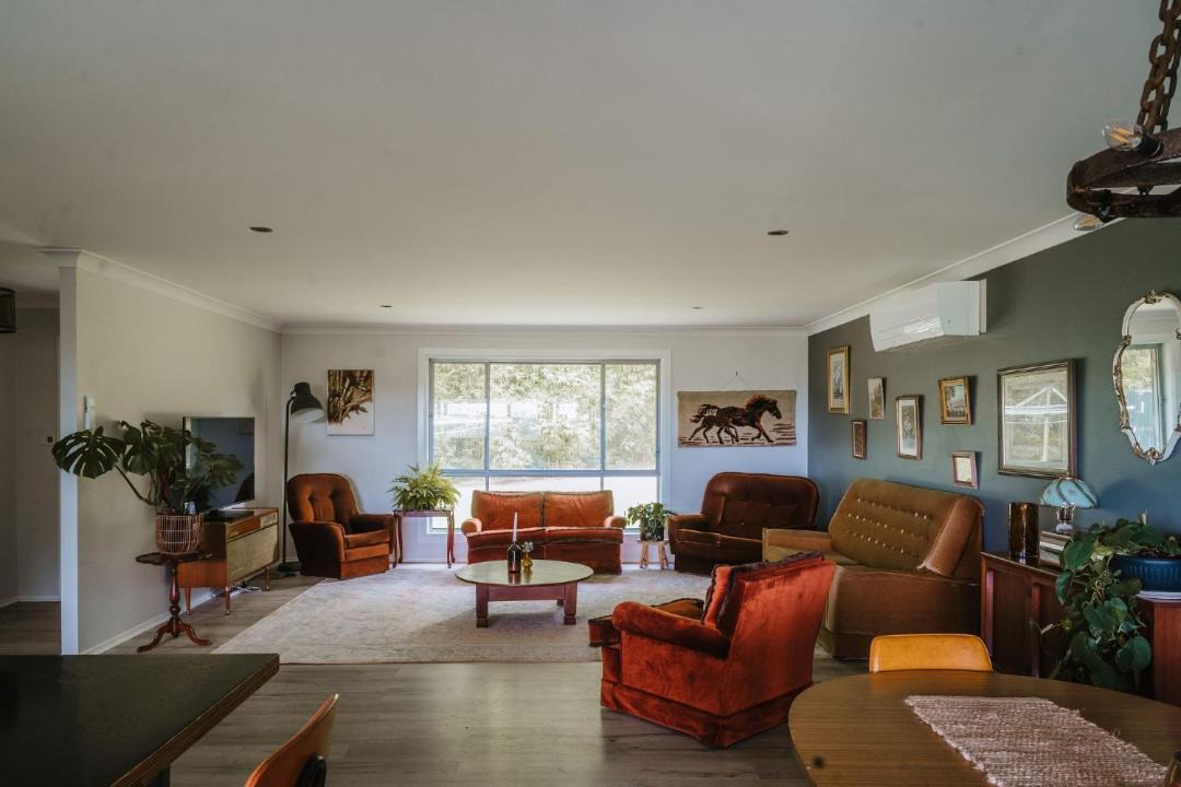Photo of Livingroom in Milton