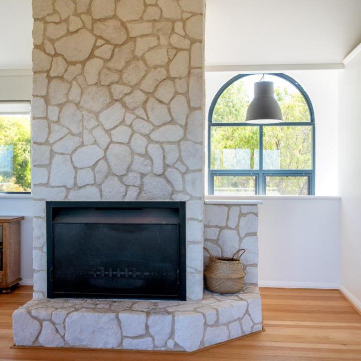 Photo of Livingroom in Eagle Bay