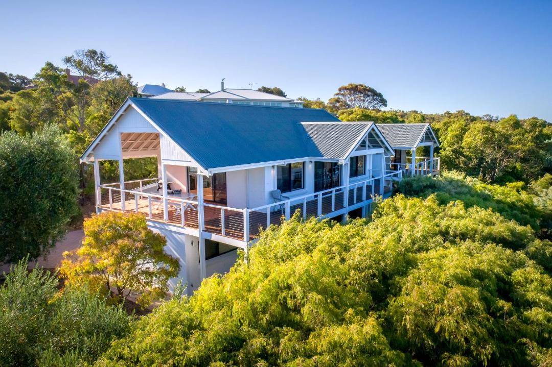 Photo of Buildings in Eagle Bay