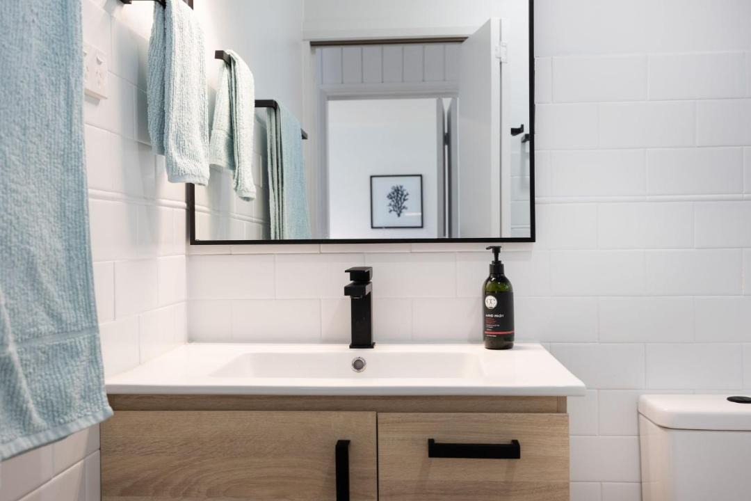 Photo of Bathroom in Narrawallee