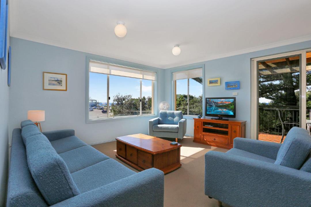 Photo of Livingroom in Hawks Nest