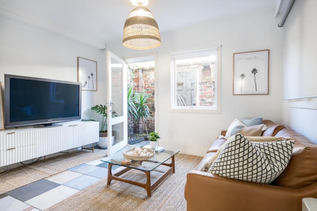 Photo of Livingroom in Elwood