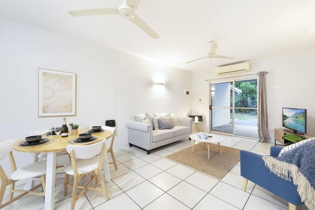 Photo of Livingroom in Parap