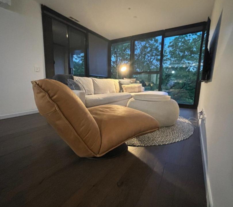 Photo of Livingroom in Reid