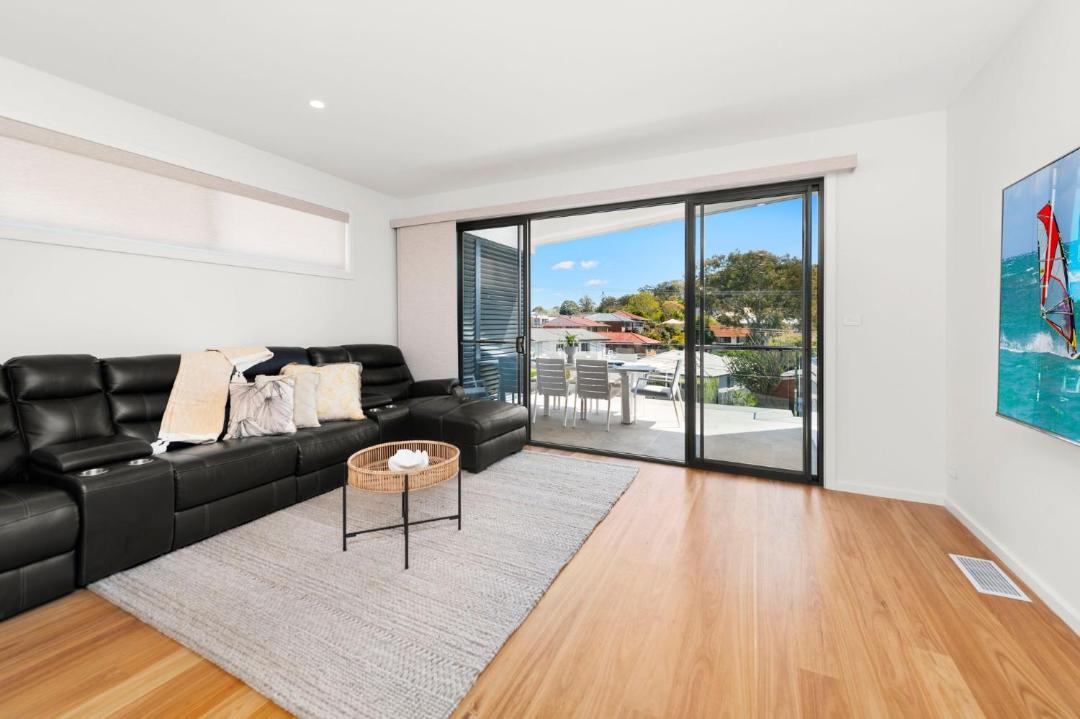 Photo of Livingroom in Corlette