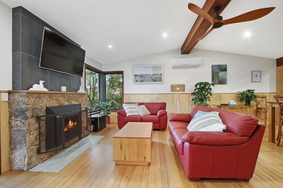 Photo of Livingroom in Beechworth