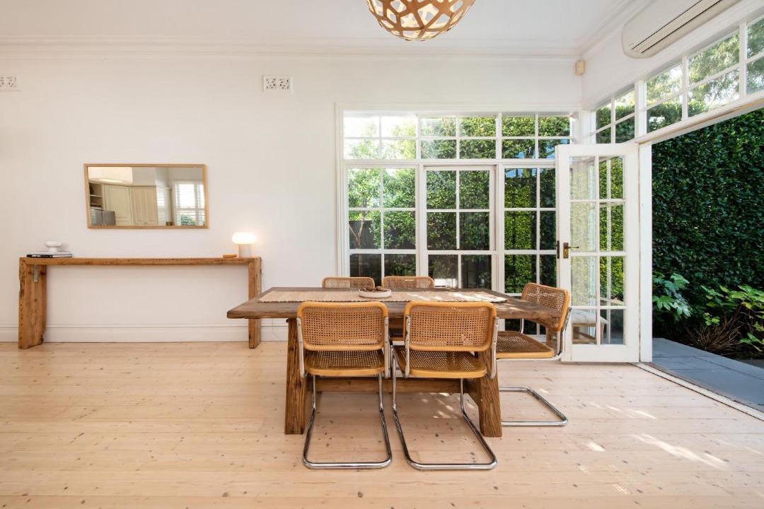 Photo of Livingroom in Malvern East