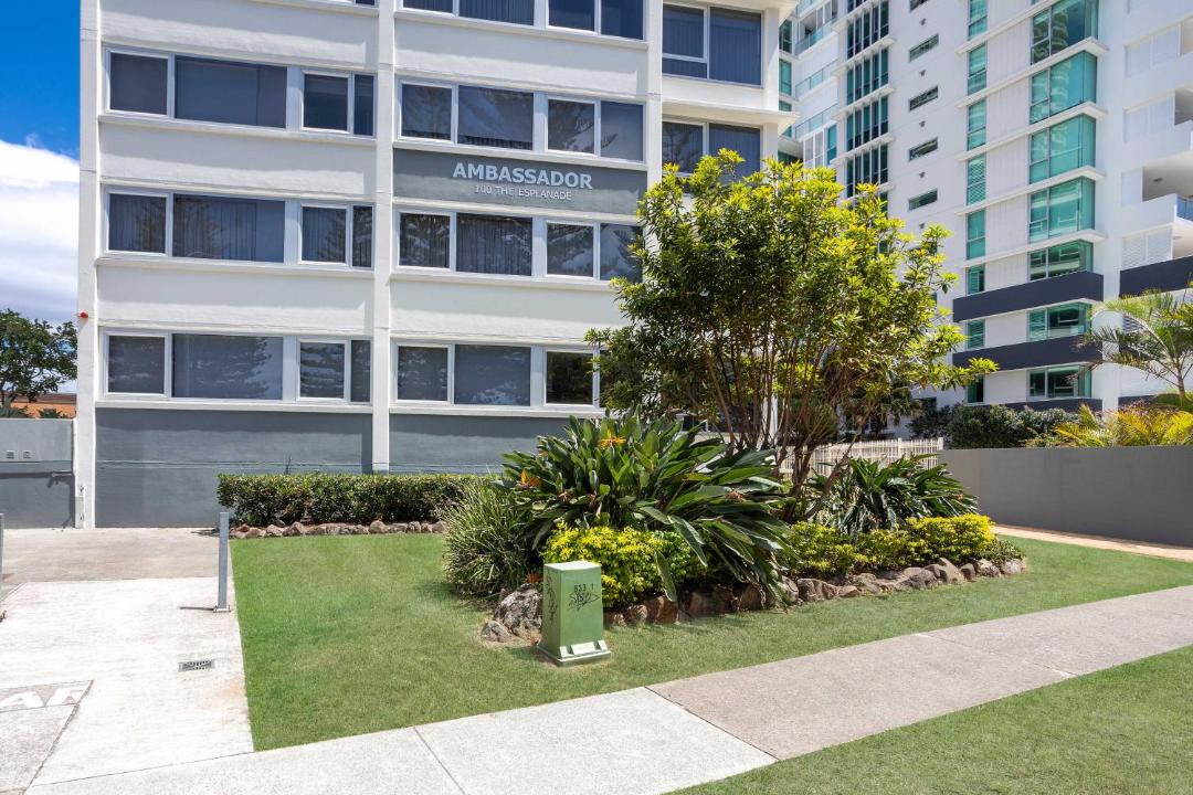 Photo of Buildings in Burleigh Heads