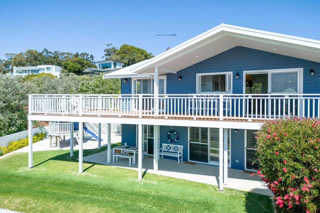Photo of Buildings in Eagle Bay