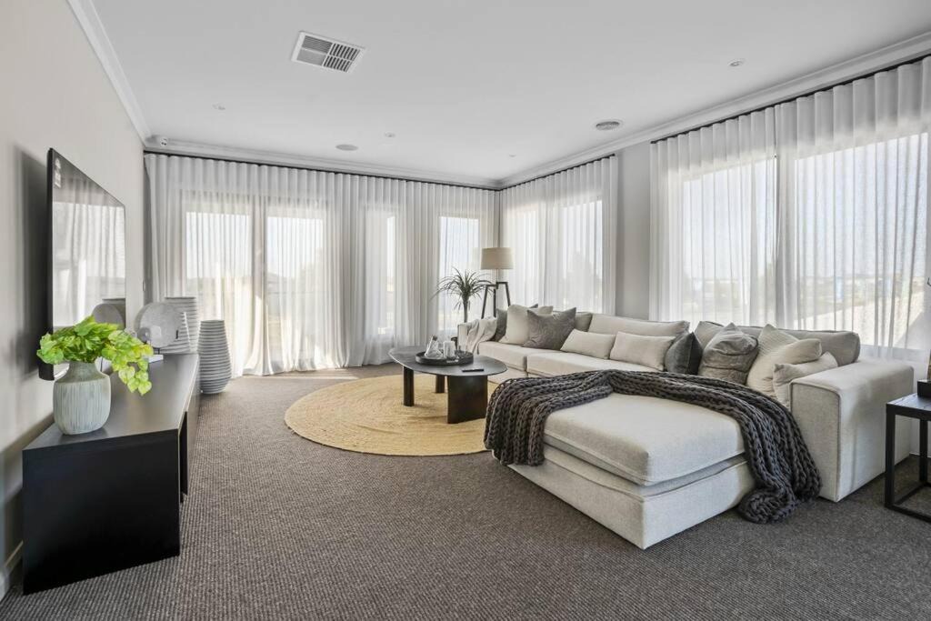 Photo of Livingroom in Werribee
