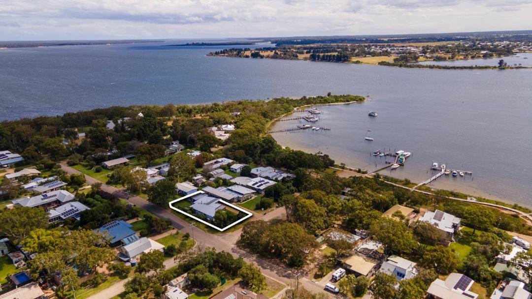 Photo of Others in Raymond Island