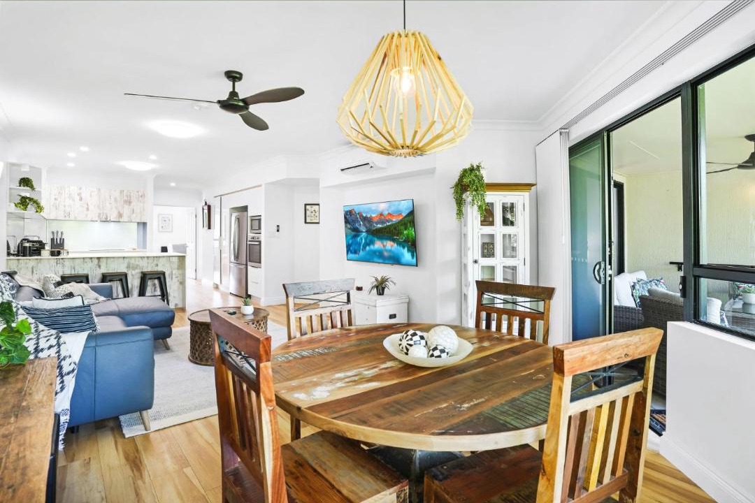 Photo of Livingroom in White Rock