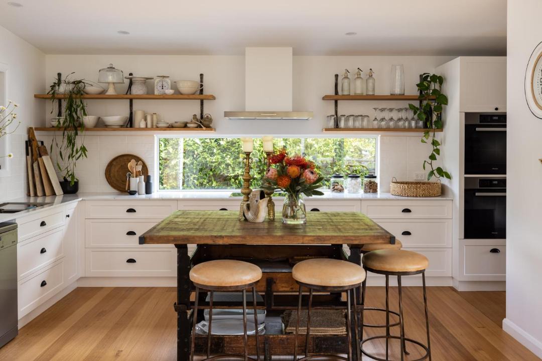 Photo of Kitchen in White Beach