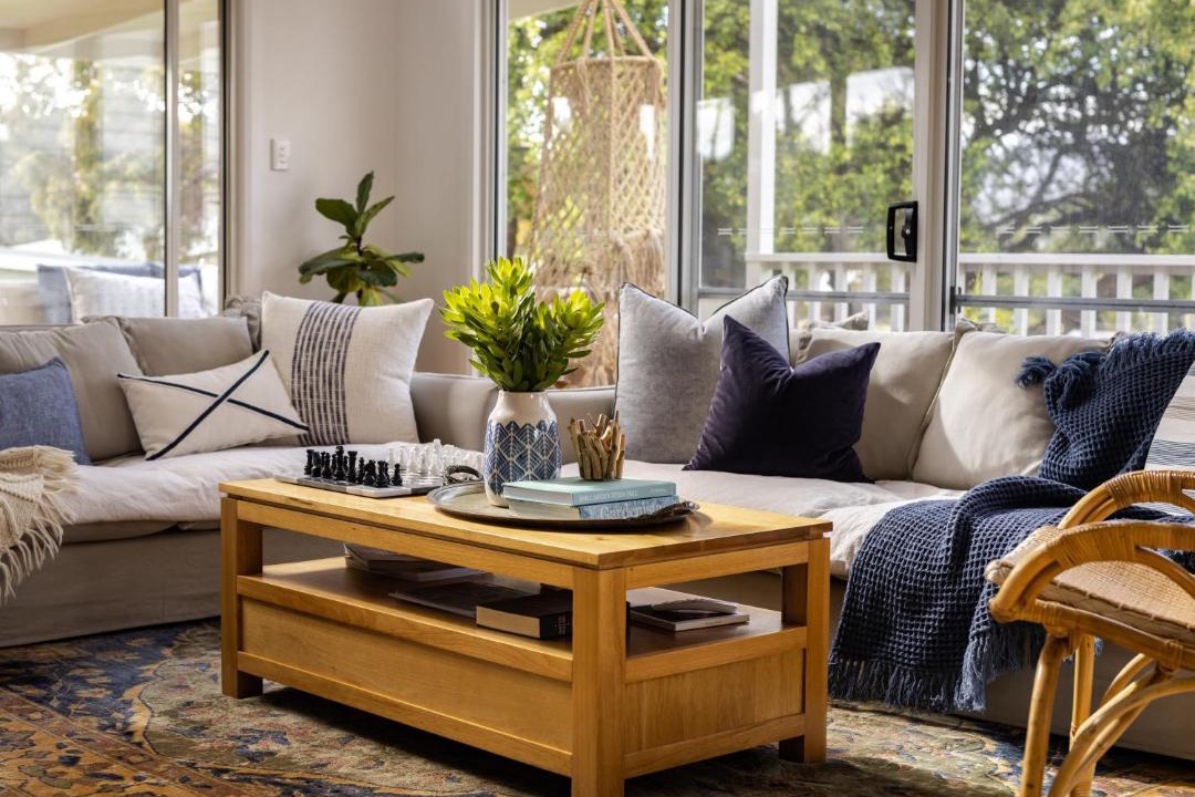 Photo of Livingroom in White Beach